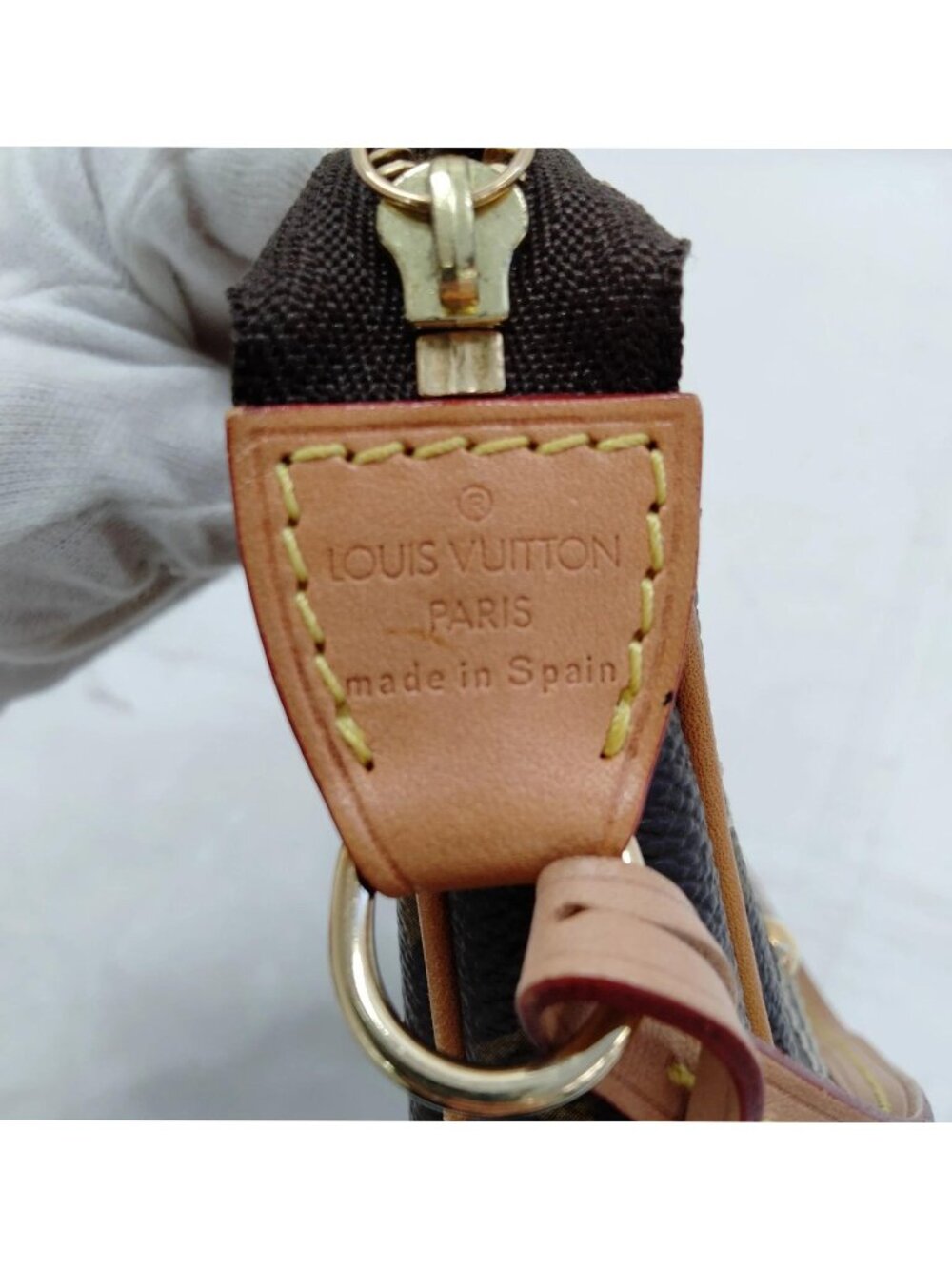 Authentic Louis Vuitton Monogram Pochette Bosphore Shoulder Bag - Picture 10 of 16